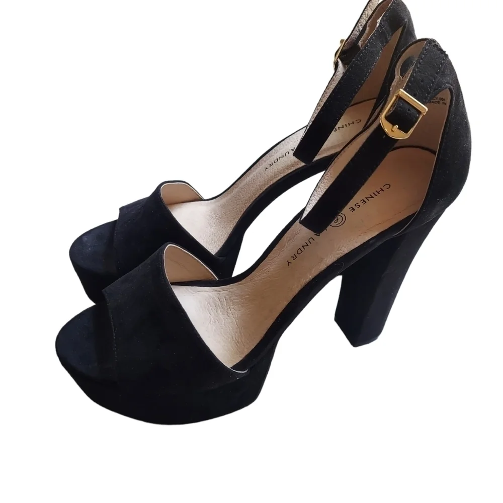 11 Chinese‎ Laundry black platforms BNWT